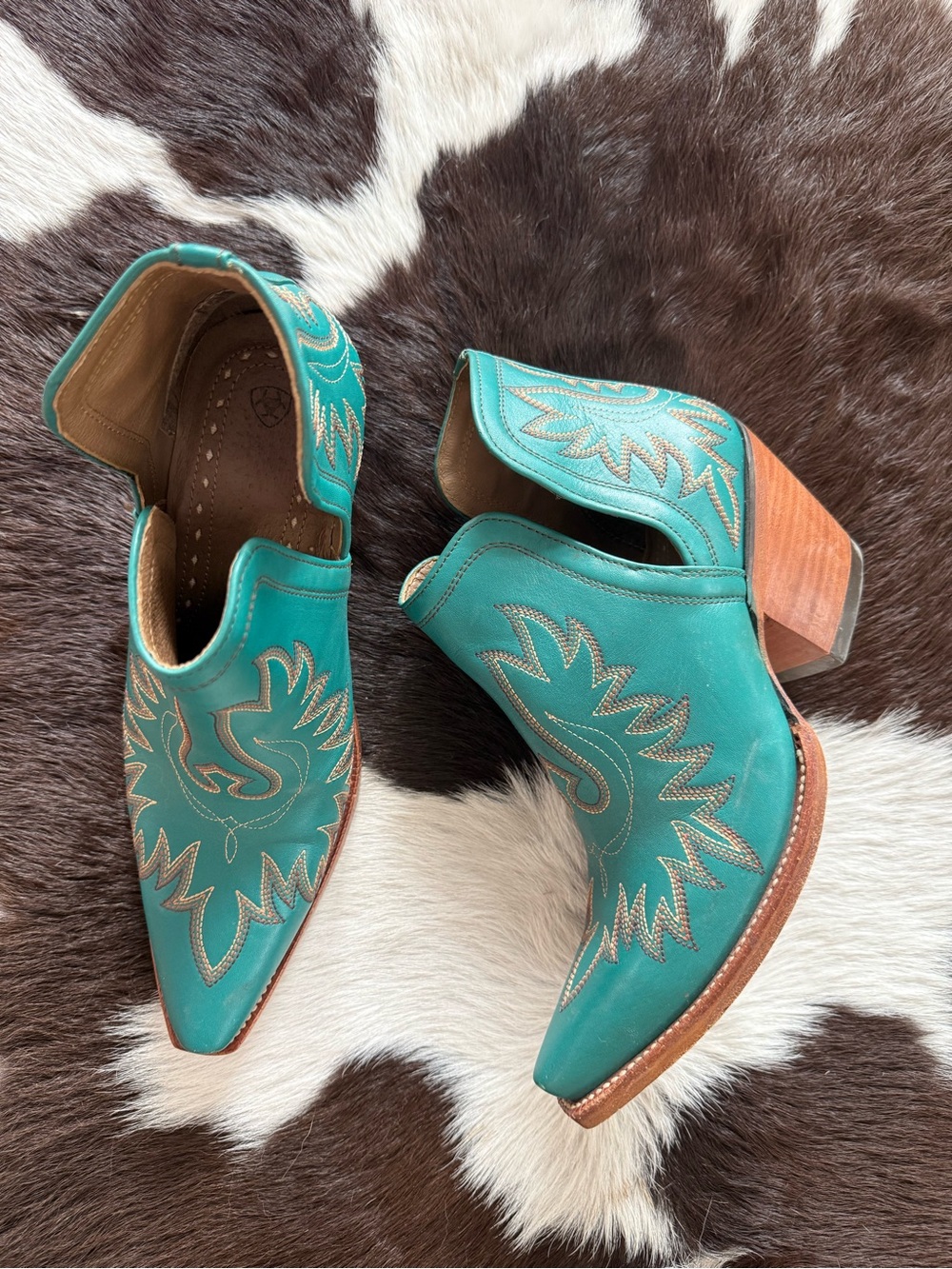 Ariat Dixon Booties Turquoise Leather Western Ankle Boots - Women - Picture 4 of 8